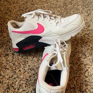 Nike Air Max Sneakers